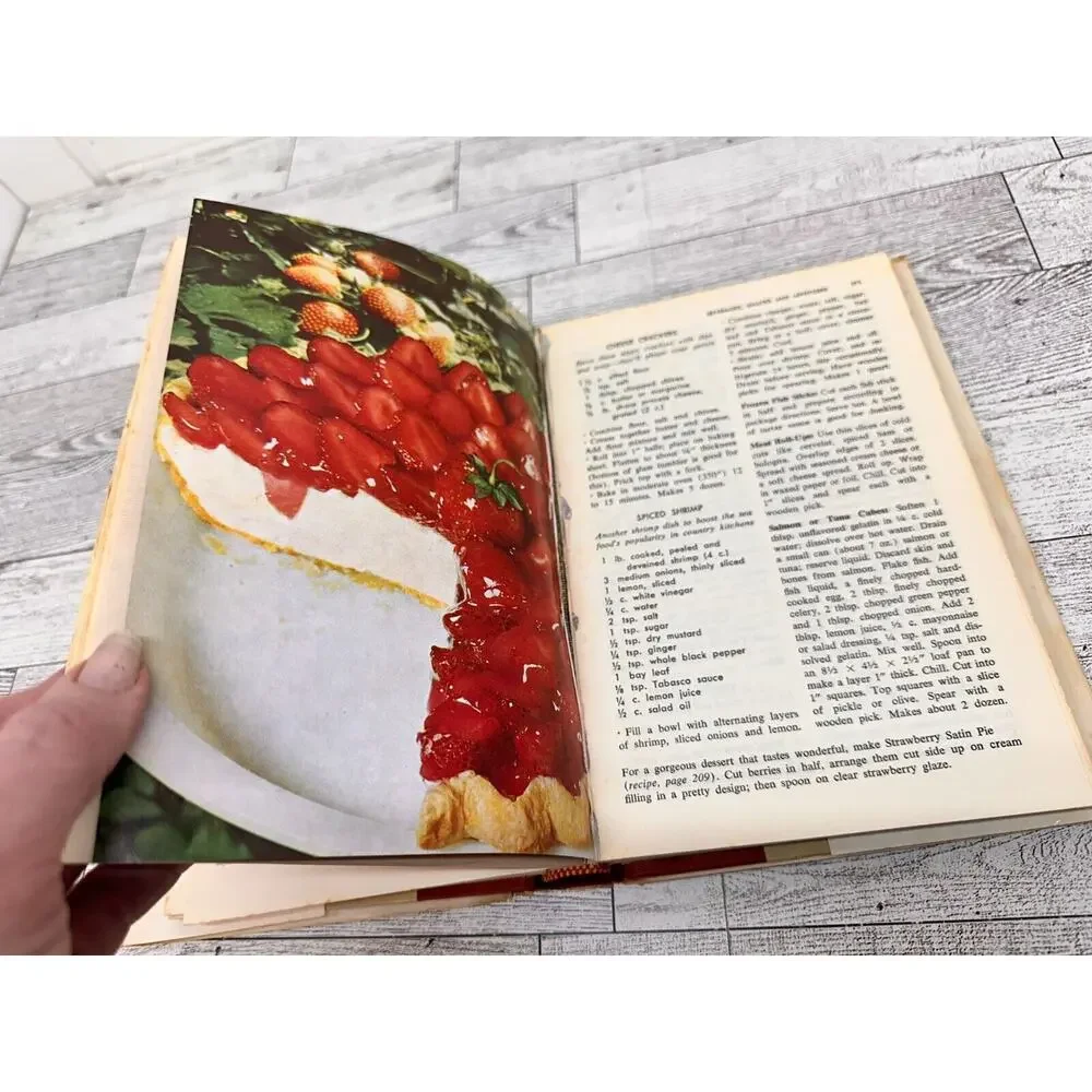 Vintage‎ 1968 Farm Journal's Cooking for Company Cookbook Recipes HCDJ